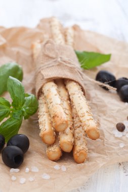 İtalyan grisini ekmek sopa