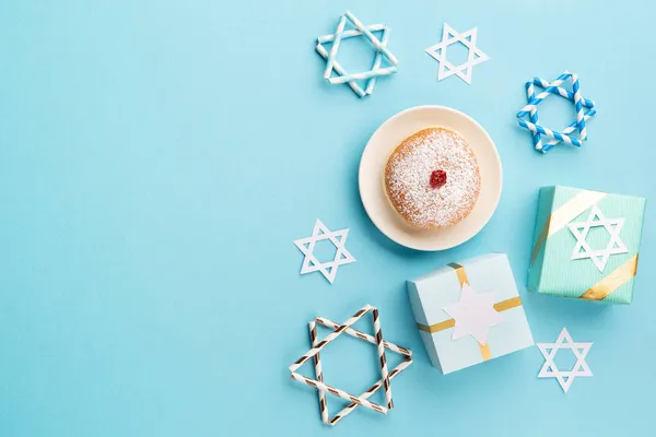 Hanukkah Sweet Doughnut Sufganiyot Powdered Sugar Fruit Jam Gift Boxes — Stock Photo, Image