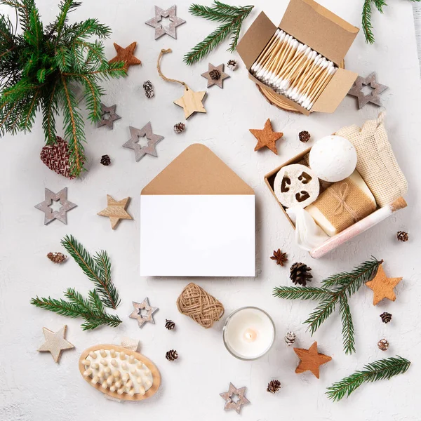 Geen Afval Eco Vriendelijke Kerstvakantie Concept Lege Envelop Kerstpakket Voor — Stockfoto