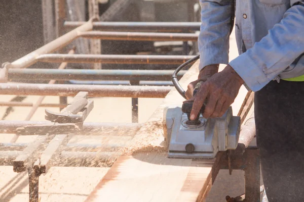 Working carpenter — Stock Photo, Image