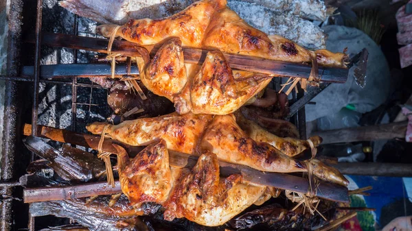 The grilled chicken — Stock Photo, Image