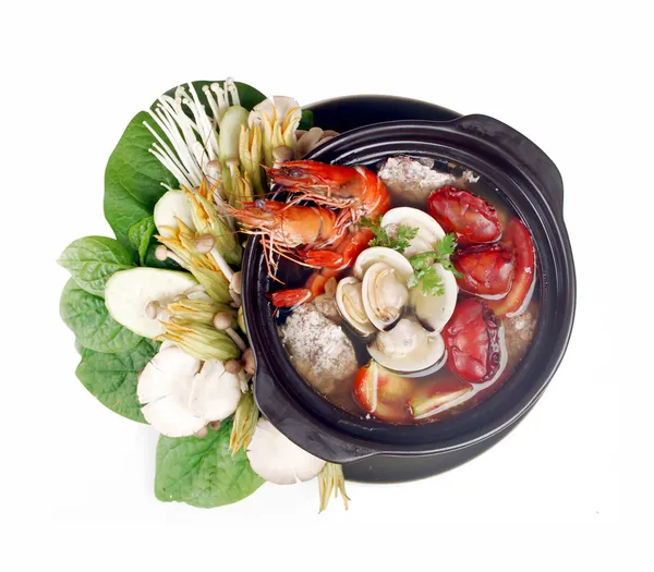 Cuisine asiatique - marmite aux fruits de mer — Photo