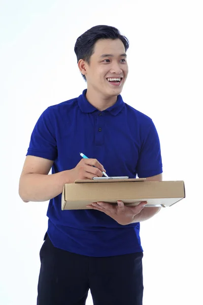 亚洲年轻英俊男子 身穿领口衬衫 背景为白色 手部姿势和面部表情独立 — 图库照片