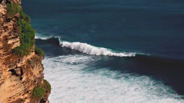 Uluwatu cliff döngü — Stok video