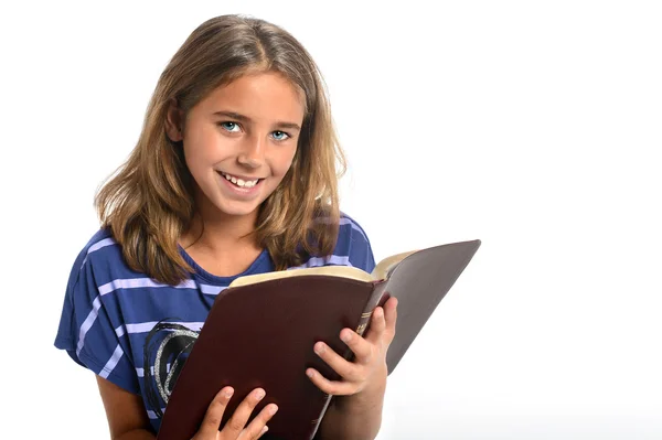 Νεαρό κορίτσι εκμετάλλευση Αγία Γραφή — Φωτογραφία Αρχείου
