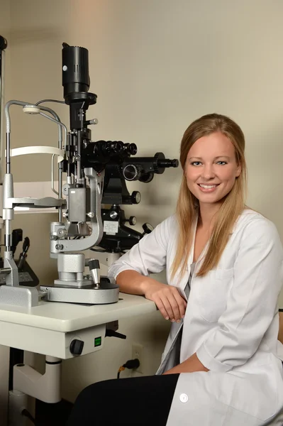 Eye Doctor Smiling — Stock Photo, Image