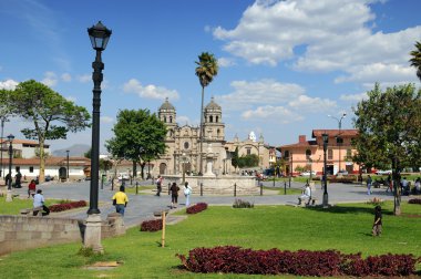 plaza de armas: cajamarca, Peru
