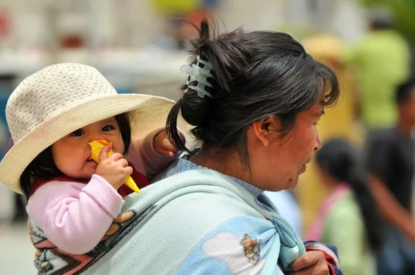 Madre e figlio in Perù — Foto Stock