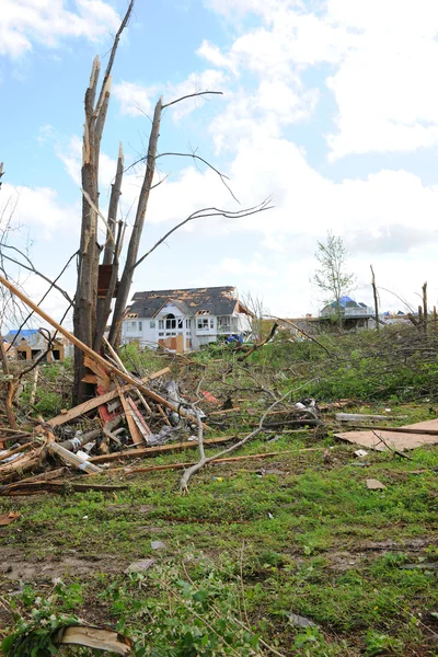 Destruction After Tornadoes Hit Saint Louis — Stock Photo, Image