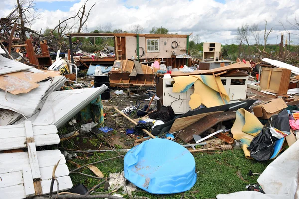 Destruction After Tornadoes Hit Saint Louis — Stock Photo, Image