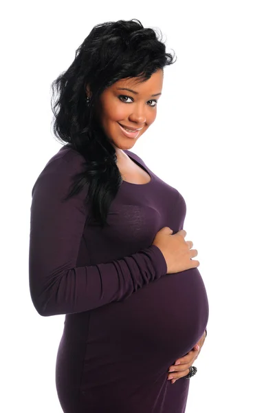 Femme afro-américaine enceinte — Photo