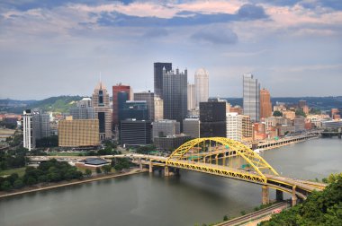 Gündüz sırasında Pittsburgh manzarası