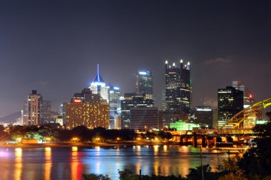 Pittsburgh, gece