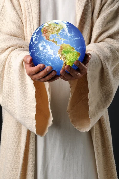 Jesus Mãos Segurando a Terra — Fotografia de Stock