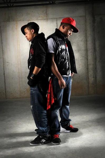 Hip hop dansçıları poz — Stok fotoğraf