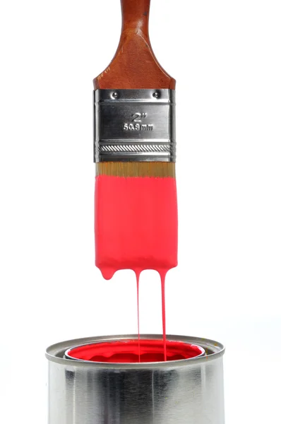 Pintura roja que gotea del pincel —  Fotos de Stock