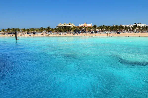 Plaża na wyspie grand turk — Zdjęcie stockowe