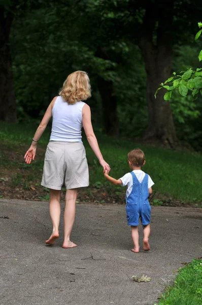 Mãe e filho — Fotografia de Stock