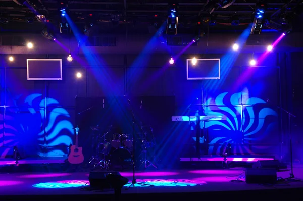 Palco com luzes — Fotografia de Stock