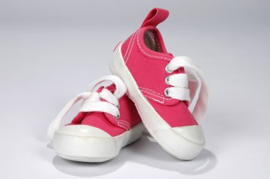 Pembe Bebek Patikleri