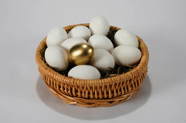 Guldägg — Stockfoto