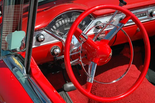 Vintage auto dash board en wiel — Stockfoto