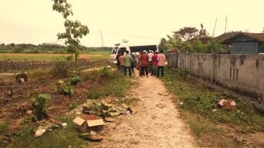 Covid-19, Blora, Central Java, Endonezya, 16 Haziran 2021