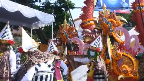 Balinese Hindu Cremation Ceremony Ngaben Member Royal Family Ida Pedanda — стоковое видео
