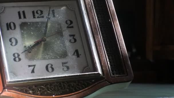 Reloj Pared Vintage Hitachi Artículo Retro Vintage Video Reloj Marcando — Vídeo de stock