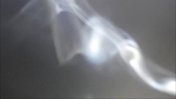 Fumée Bobines Moustiques Ralenti Fumée Blanche Flottant Lentement Dans Espace — Video