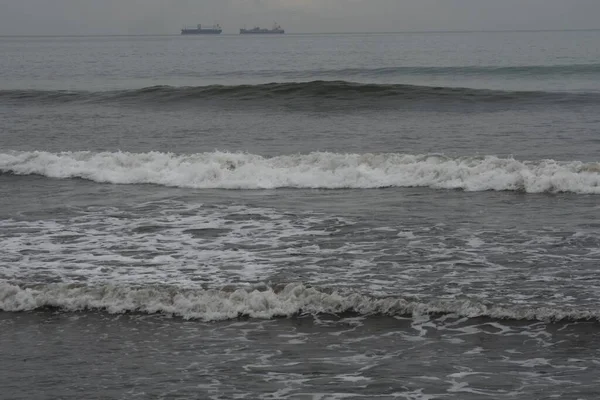 Morgonutsikt Över Air Manis Strand West Sumatra Med Mulen Himmel — Stockfoto