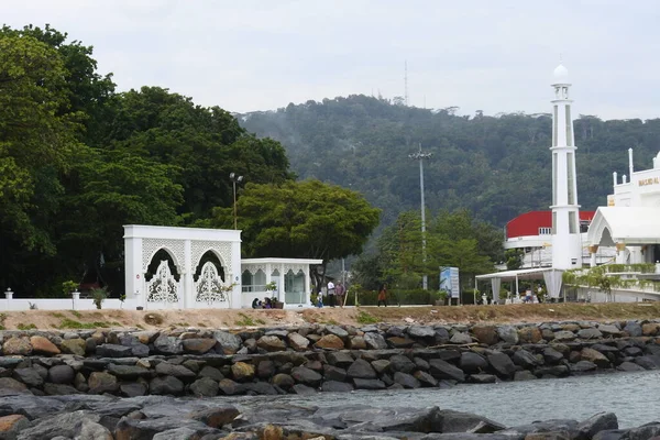 Padang Zachodnia Sumatra Indonezja Maja 2022 Meczet Hakim Przy Plaży — Zdjęcie stockowe