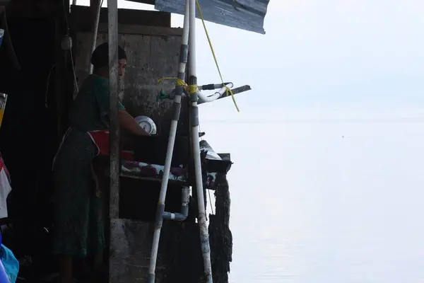 Рыбак Озере Сингкарак Солок Западная Суматра Индонезия Рыболовные Акции — стоковое фото
