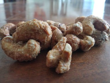 Padang, West Java ve diğer vilayetlerden Endonezya yemekleri