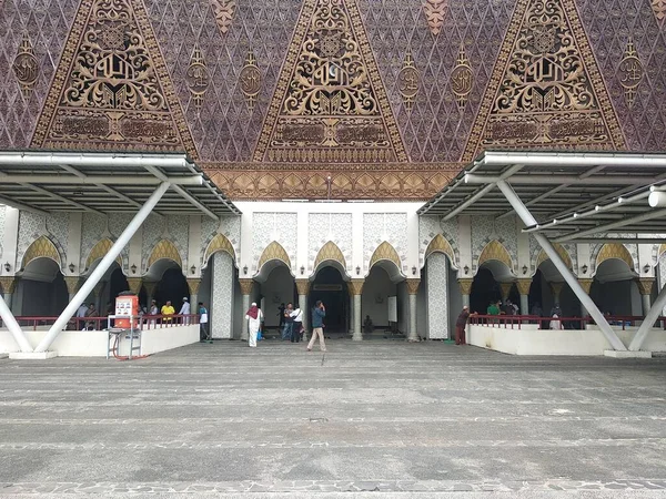 Gran Mezquita Sumatra Occidental Después Regresar Las Oraciones Del Viernes — Foto de Stock