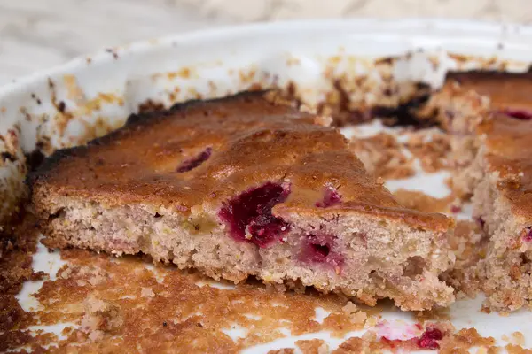 Torta di mele alla fragola — Foto Stock