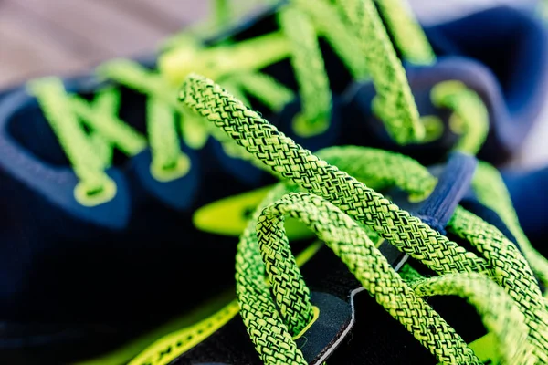 Primer Plano Los Cordones Zapatilla Entrenamiento Atleta Corredor —  Fotos de Stock