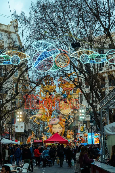 Vista Uma Rua Festival Fallas Pôr Sol Com Iluminação Festiva — Fotografia de Stock