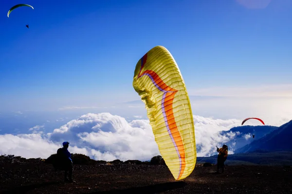 High-risk sports like parachute paragliding unleash adrenaline and excitement.