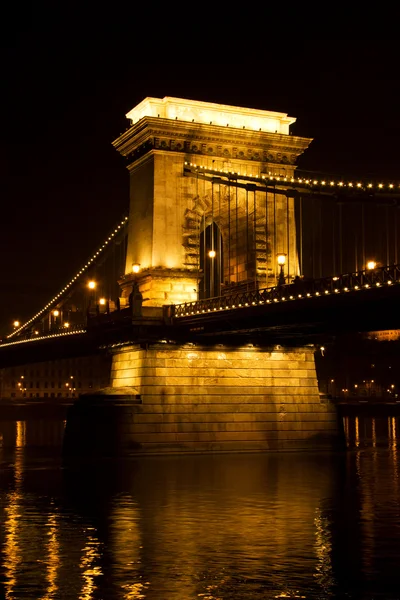 Széchenyi Chain Bridge in Budapest, Hungary — Stok fotoğraf