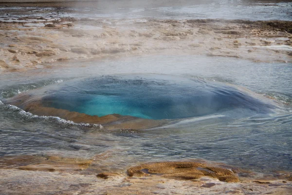 Strokkur geysir 冰岛 — 图库照片