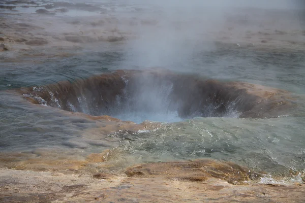 Strokkur geysir 冰岛 — 图库照片