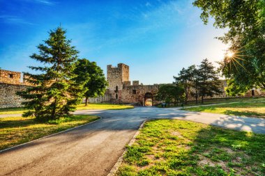 Güneşli bir günde Kalemegdan Kalesi, Belgrad ve Sırbistan 