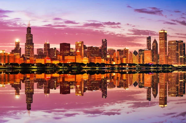 Chicago Skyline Epic Sunset Illinois —  Fotos de Stock