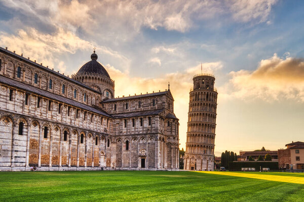 Pisa Leaning Tower Torre di Pisa and the Cathedral Duomo di Pisa at Sunrise, Pisa, Italy