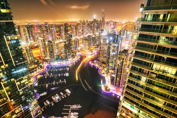 Illuminated Dubai Marina Dusk United Arab Emirates — Fotografia de Stock