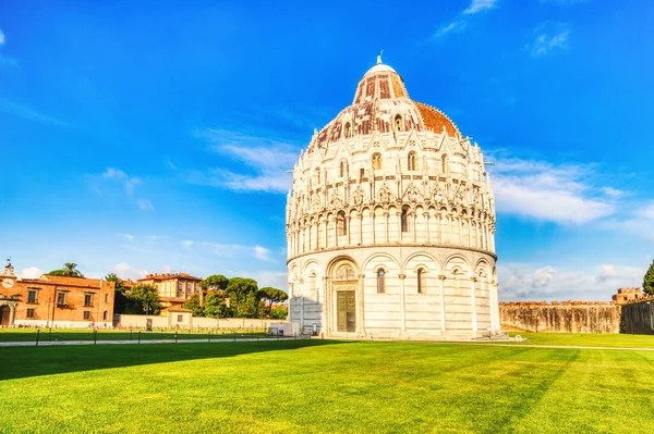 Batistério San Giovanni Belo Dia Ensolarado Pisa Itália — Fotografia de Stock