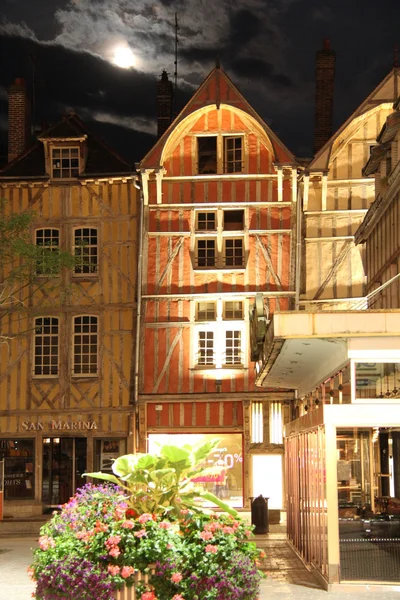 Troyes Ortaçağ evleri