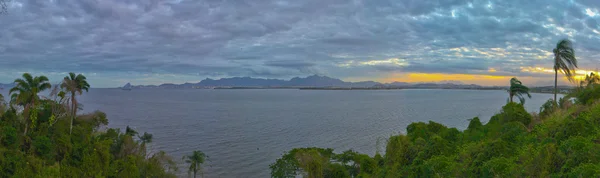 Coucher de soleil à Rio de Janeiro — Photo