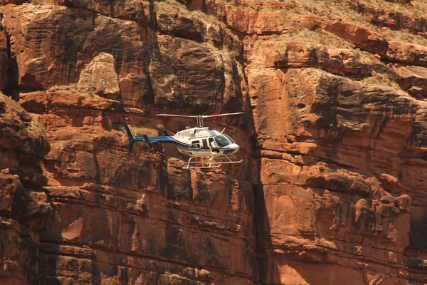 Paseo en helicóptero en la tribu Havasupai - Gran Cañón Imágenes de stock libres de derechos